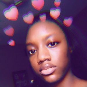 Meet your Posher, Damali